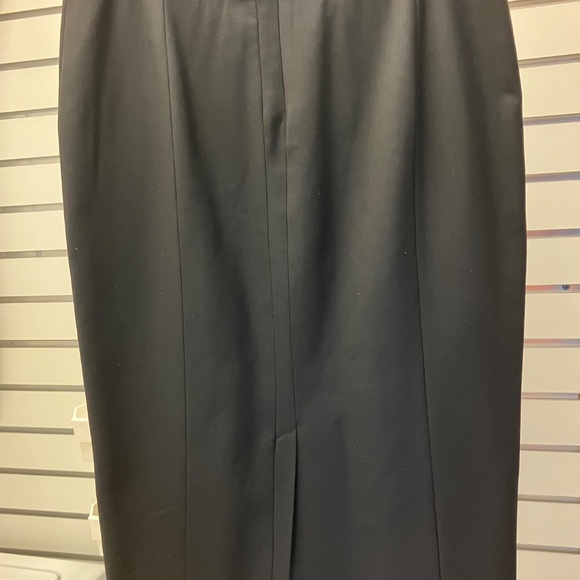 Armani wool pencil skirt size 6 / 8 - Picture 6 of 7